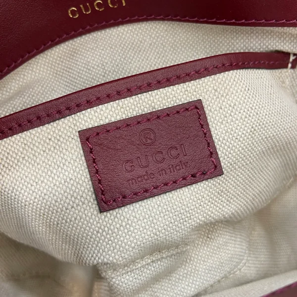 GUCCI Horsebit 1955迷你紅色皮革肩揹包-815205：圖片 10