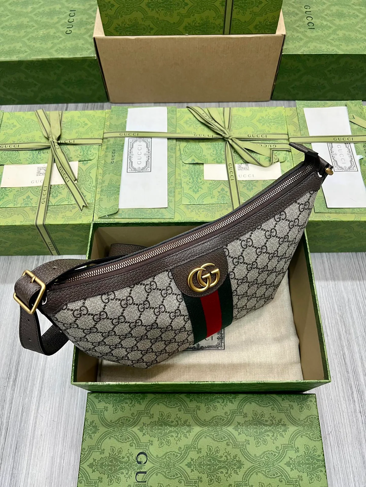 GUCCI Love Parade藍米帆布斜揹包-598125 5 GUCCI Love Parade藍米帆布斜揹包-598125