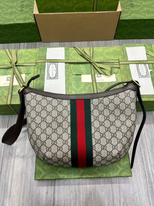 GUCCI Love Parade藍米帆布斜揹包-598125：圖片 4