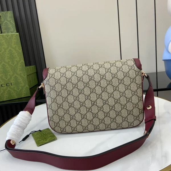 GUCCI Horsebit 1955小號紅色皮革肩揹包-815178：圖片 4