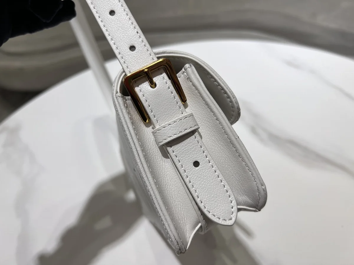 Dior Miss 白色小牛皮翻蓋包小號PM-M2610 8 Dior Miss 白色小牛皮翻蓋包小號PM-M2610