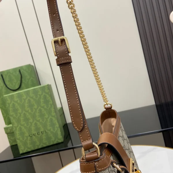 GUCCI Padlock中號米白帆布肩揹包-795113：圖片 9