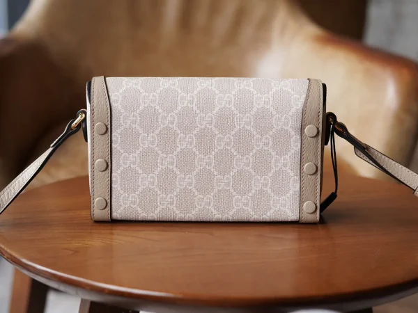 GUCCI 馬銜扣1955馬銜扣米棕迷你帆布斜揹包-699296：圖片 5