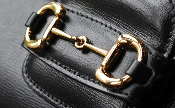 GUCCI Horsebit 1995黑色皮革斜挎包-735178：圖片 10