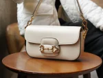 GUCCI Horsebit 1995白色皮革斜背包-735178：圖片 4