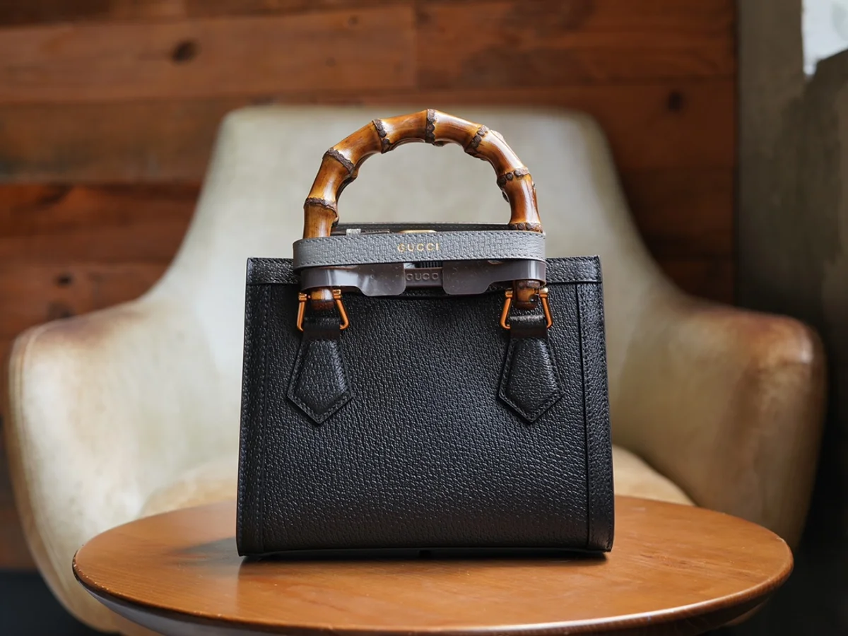 GUCCI Diana迷你棕色皮革手提包-702732 6 GUCCI Diana迷你棕色皮革手提包-702732