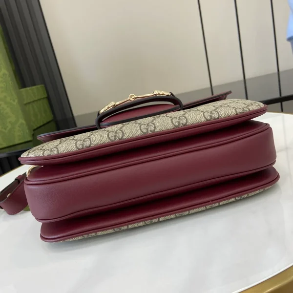 GUCCI Horsebit 1955小號紅色皮革肩揹包-815178：圖片 5