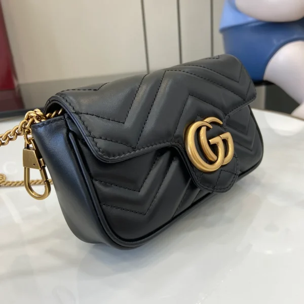 GUCCI GG Marmont迷你粉紅皮革斜揹包-476433：圖片 11