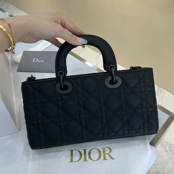 Dior Lady 黑色小牛皮斜挎包中號MM-M0540：圖片 3