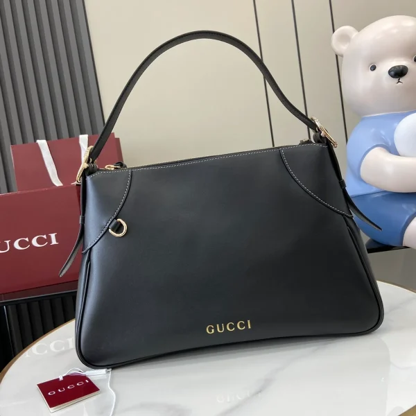 GUCCI GG Emblem大號米棕帆布單肩包-815217：圖片 2