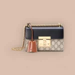 GUCCI GG Supreme小號米黑帆布斜背包-409487