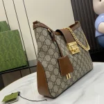 GUCCI Padlock中號米白帆布肩揹包-795113：圖片 3
