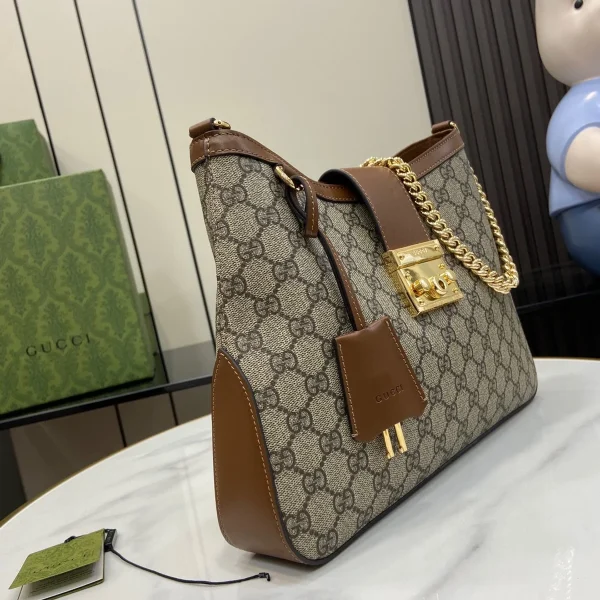 GUCCI Padlock中號米白帆布肩揹包-795113：圖片 3