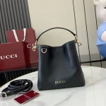 GUCCI GG Emblem迷你米棕帆布水桶包-815118：圖片 2