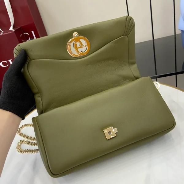 GUCCI GG Milano小號紅色絎縫皮革斜揹包-806016：圖片 8