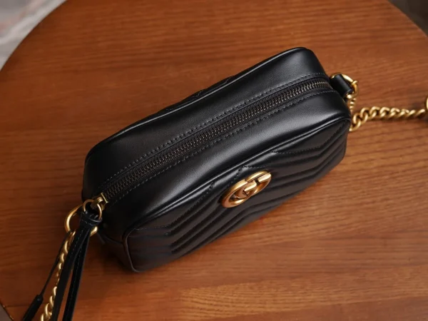 GUCCI GG Marmont黑色皺摺肩揹包-448065：圖片 7