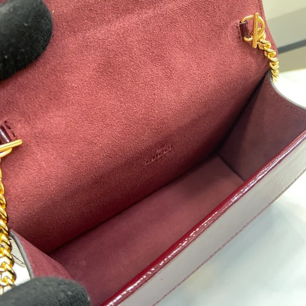 GUCCI Dionysus黑色漆皮斜揹包-795368：圖片 9
