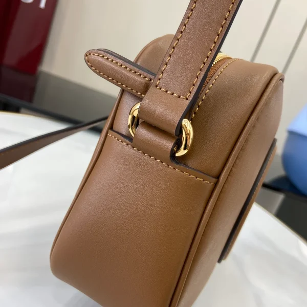 GUCCI Blondie迷你黑色皮革-820429：圖片 8