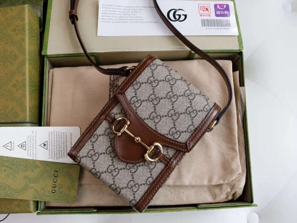 GUCCI 馬銜扣1955米棕皮革斜背包-625615：圖片 4