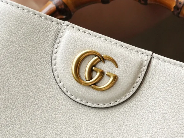 GUCCI Diana小號白色皮革斜揹包-746251：圖片 10