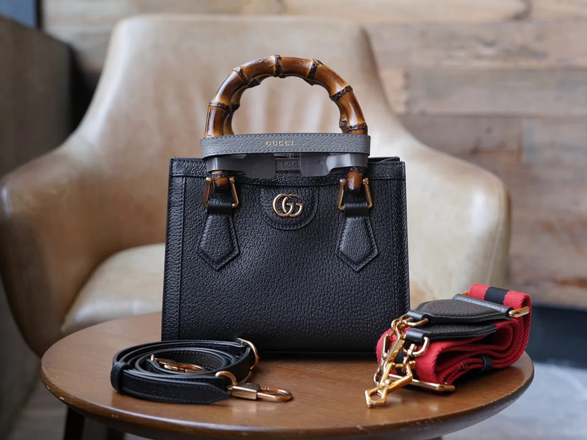 GUCCI Diana迷你棕色皮革手提包-702732 2 GUCCI Diana迷你棕色皮革手提包-702732