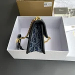 Dior 30 Montaigne 藍色單肩包小號PM-Monta：圖片 3