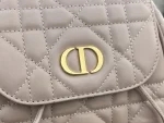 Dior Caro 粉米羊皮雙肩背包中號MM：圖片 7