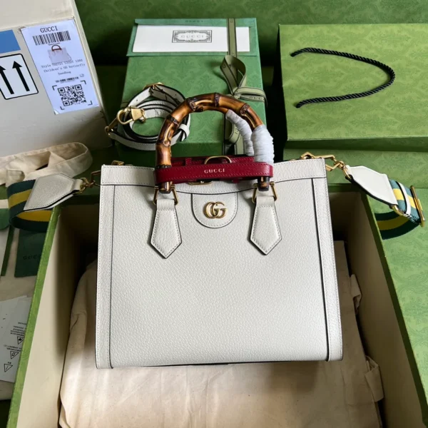 GUCCI Diana小號白色皮革手提包-702721：圖片 2