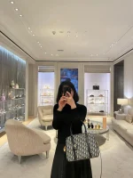 Dior D-Vibe 藍色斜挎包中號MM-M1341：圖片 10