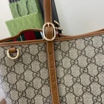 GUCCI GG Emblem中號米棕皮革手提包-815213：圖片 6