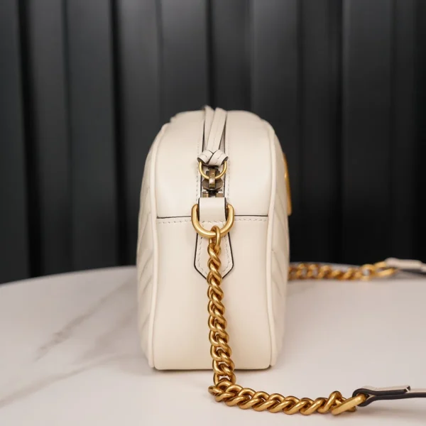 GUCCI GG Marmont小號黑色絎縫皮革鏈條包-447632：圖片 5