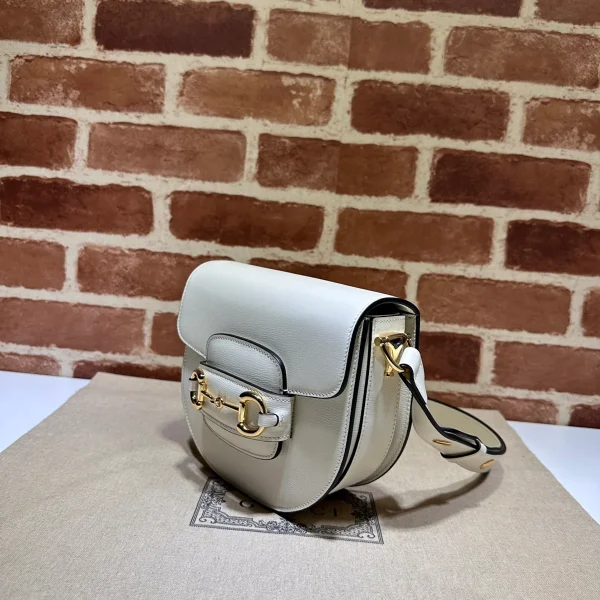 GUCCI Horsebit 1955迷你黑色皮革肩揹包-760191：圖片 3