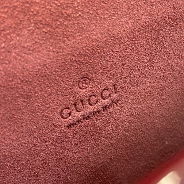 GUCCI Dionysus黑色漆皮斜揹包-795368：圖片 10