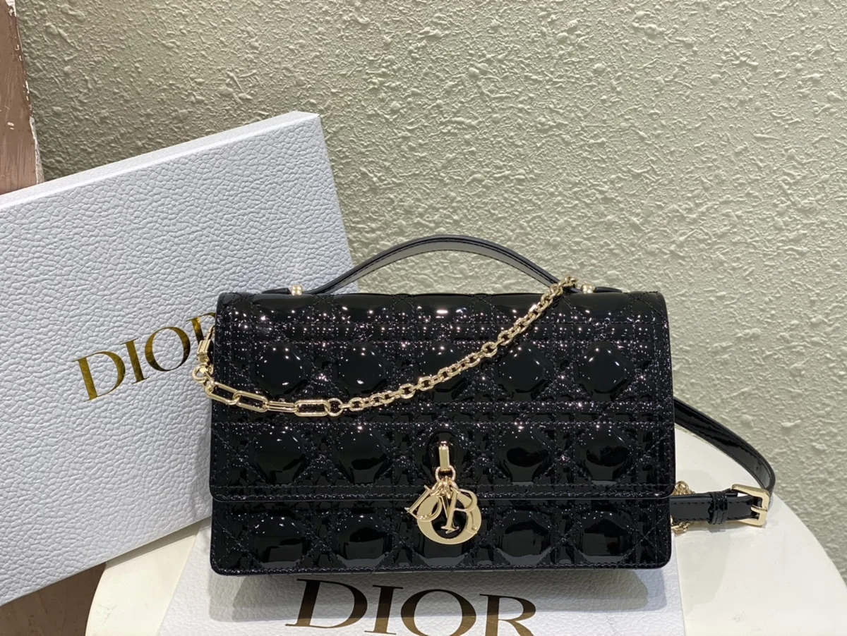 Dior Top 黑色漆皮斜挎包小號PM-M0997 2 Dior Top 黑色漆皮斜挎包小號PM-M0997