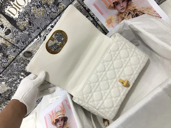 Dior Caro 象牙色小牛皮斜挎包中號MM-M9242：圖片 8