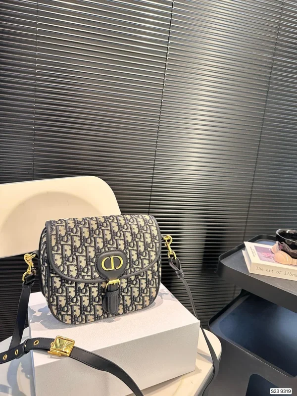 Dior Bobby 藍色斜挎包中號MM-M9319：圖片 3