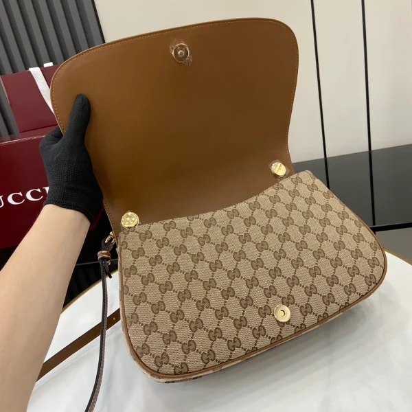GUCCI Blondie中號黑色皮革手挽包-815716：圖片 11