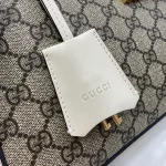 GUCCI GG Supreme中號米棕皮革斜揹包-795113：圖片 8