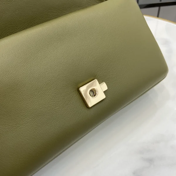 GUCCI GG Milano迷你綠色蓬鬆皮革斜揹包-806017：圖片 11
