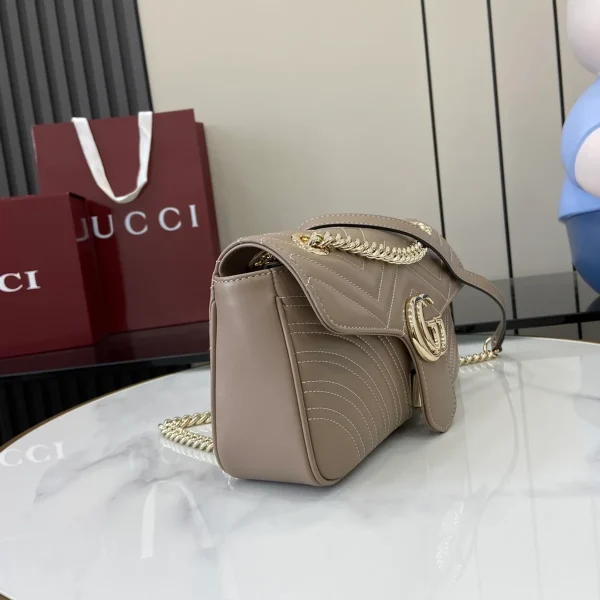 GUCCI GG Marmont小號紅色皮革肩揹包-443497：圖片 3