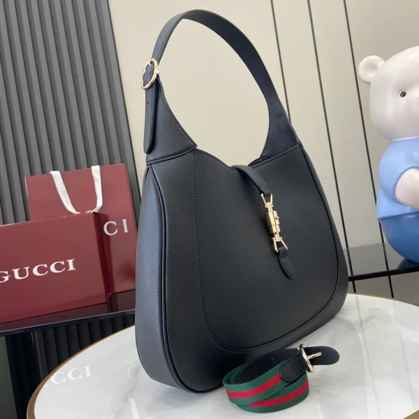 GUCCI Jackie大號黑色粒面斜揹包-813650：圖片 3