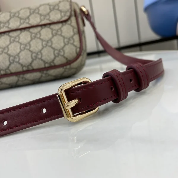 GUCCI GG Monogram小號米棕塗層布斜揹包-818764：圖片 12