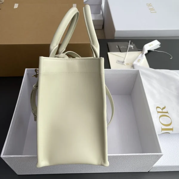 Dior Book 奶白色托特包小號PM-M1325：圖片 3
