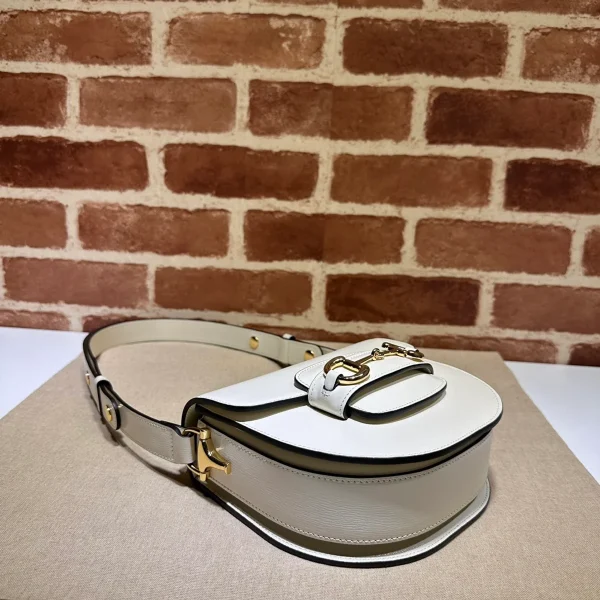 GUCCI Horsebit 1955迷你黑色皮革肩揹包-760191：圖片 5