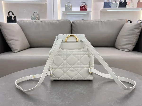 Dior Caro 奶白羊皮雙肩背包中號MM：圖片 3