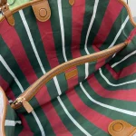 GUCCI GG Emblem中號米棕皮革手提包-815213：圖片 9