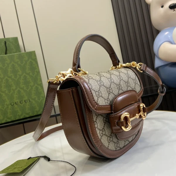 GUCCI Horsebit 1955迷你白色皮革肩揹包-781387：圖片 3