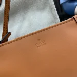GUCCI Gucci Lido中號米棕帆布手挽包-772176：圖片 8