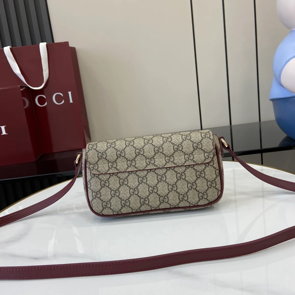 GUCCI GG Monogram小號米棕塗層布斜揹包-818764 3 GUCCI GG Monogram小號米棕塗層布斜揹包-818764