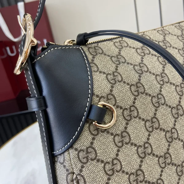 GUCCI GG Emblem中號米棕皮革肩揹包-815216：圖片 6